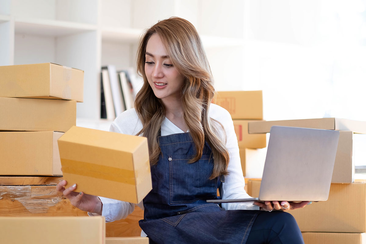 e-commerce logistics management