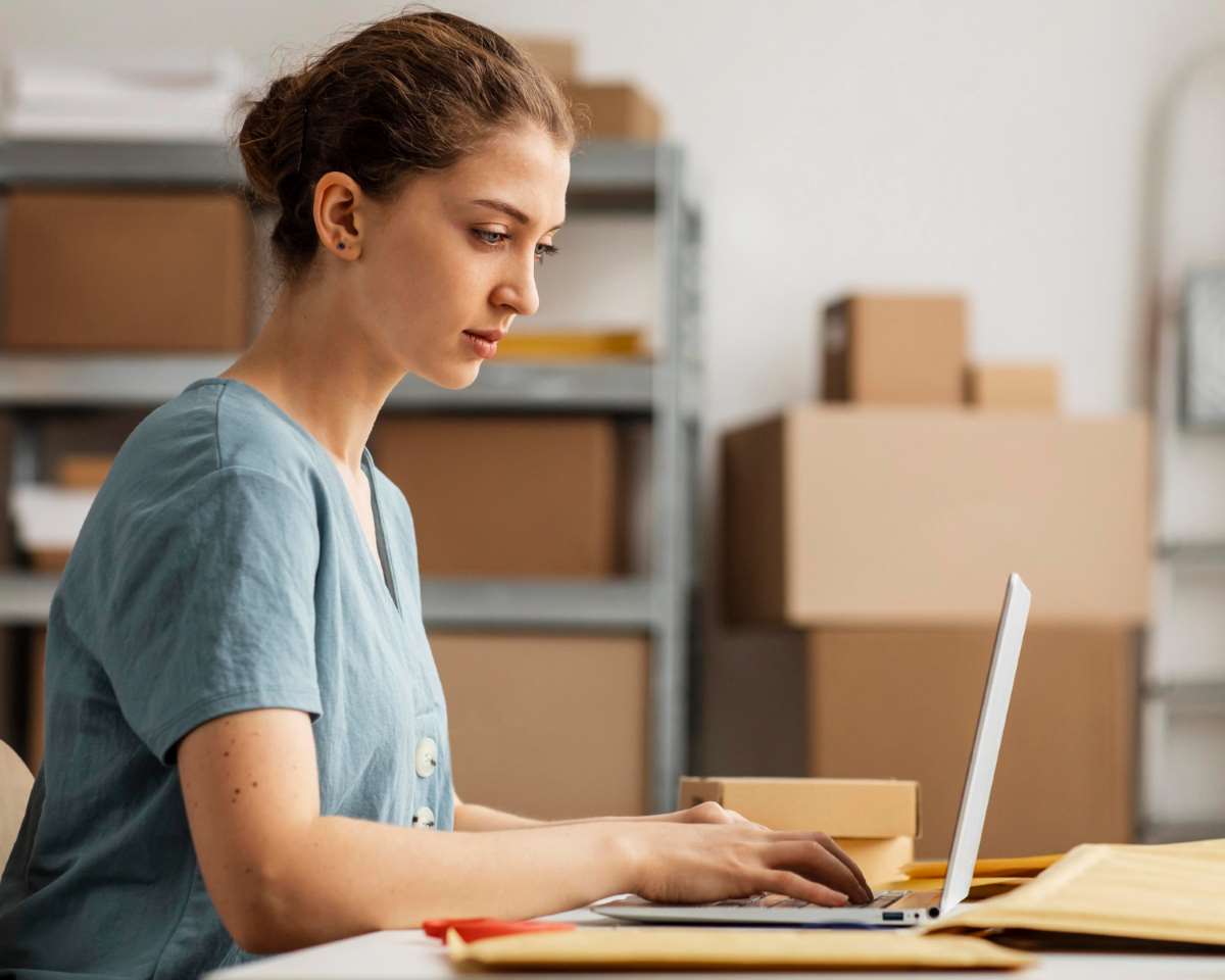E-Commerce Logistics