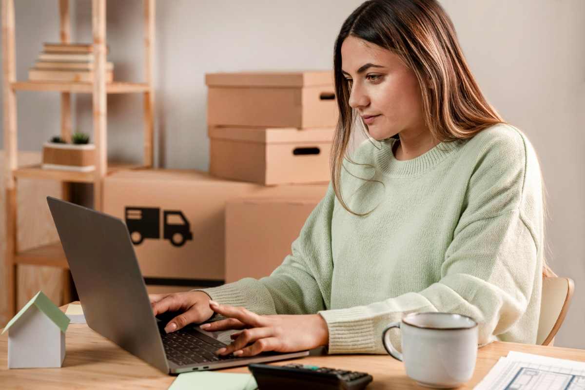 E-Commerce Logistics