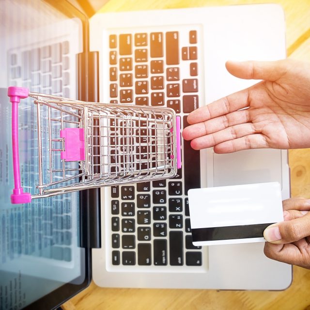 Dijital Dünyanın Görünmeyen Gücü: E-Ticaret Lojistiği ile Rakiplerinizin Önüne Geçin